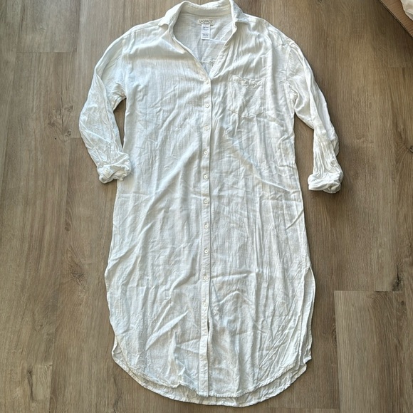 L*Space Button Down White Long Viscose Tunic sz XS - Picture 1 of 11
